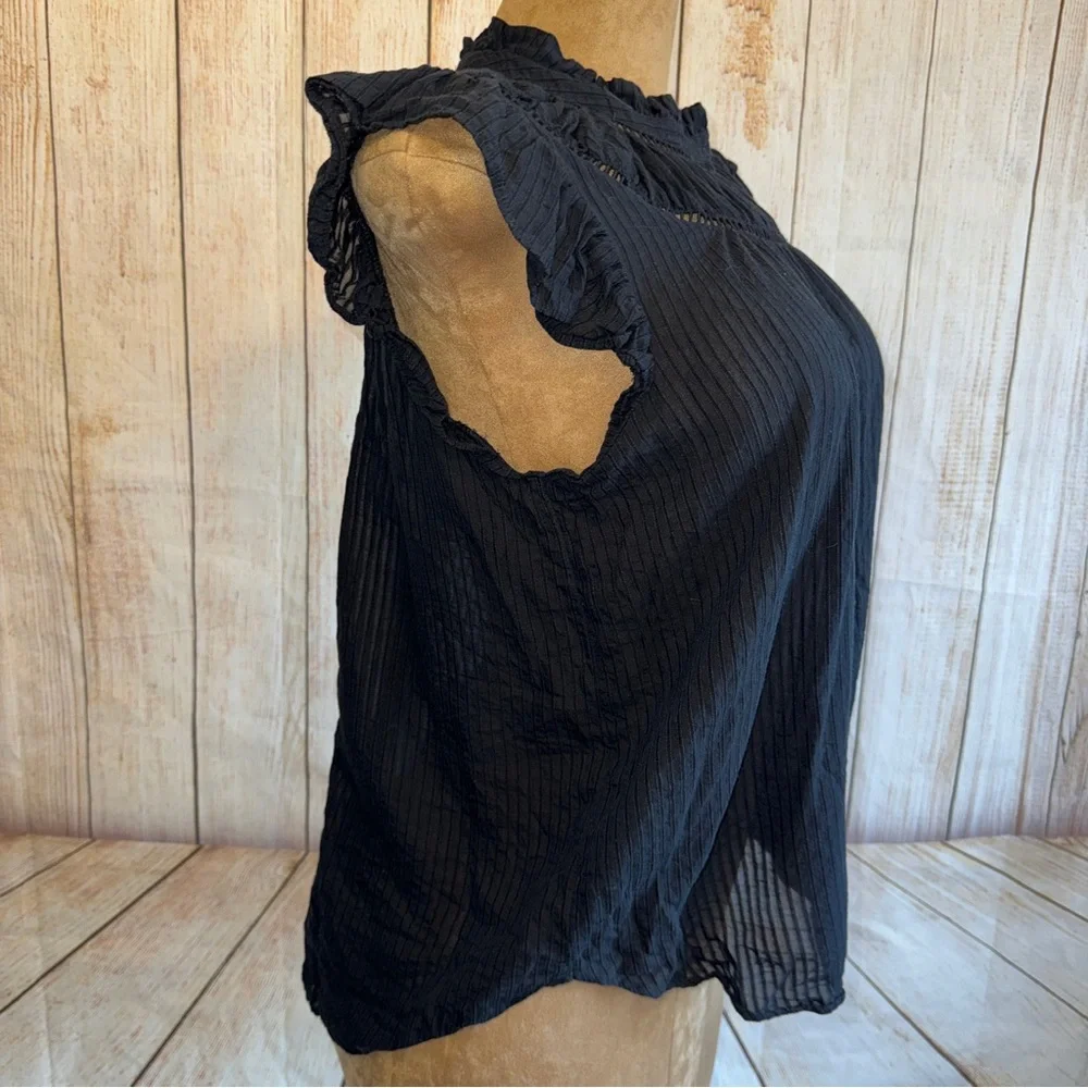 LOFT Black Ruffle flutter and Sleeve Blouse, textured, women’s Sz L, peasant - Picture 4 of 10